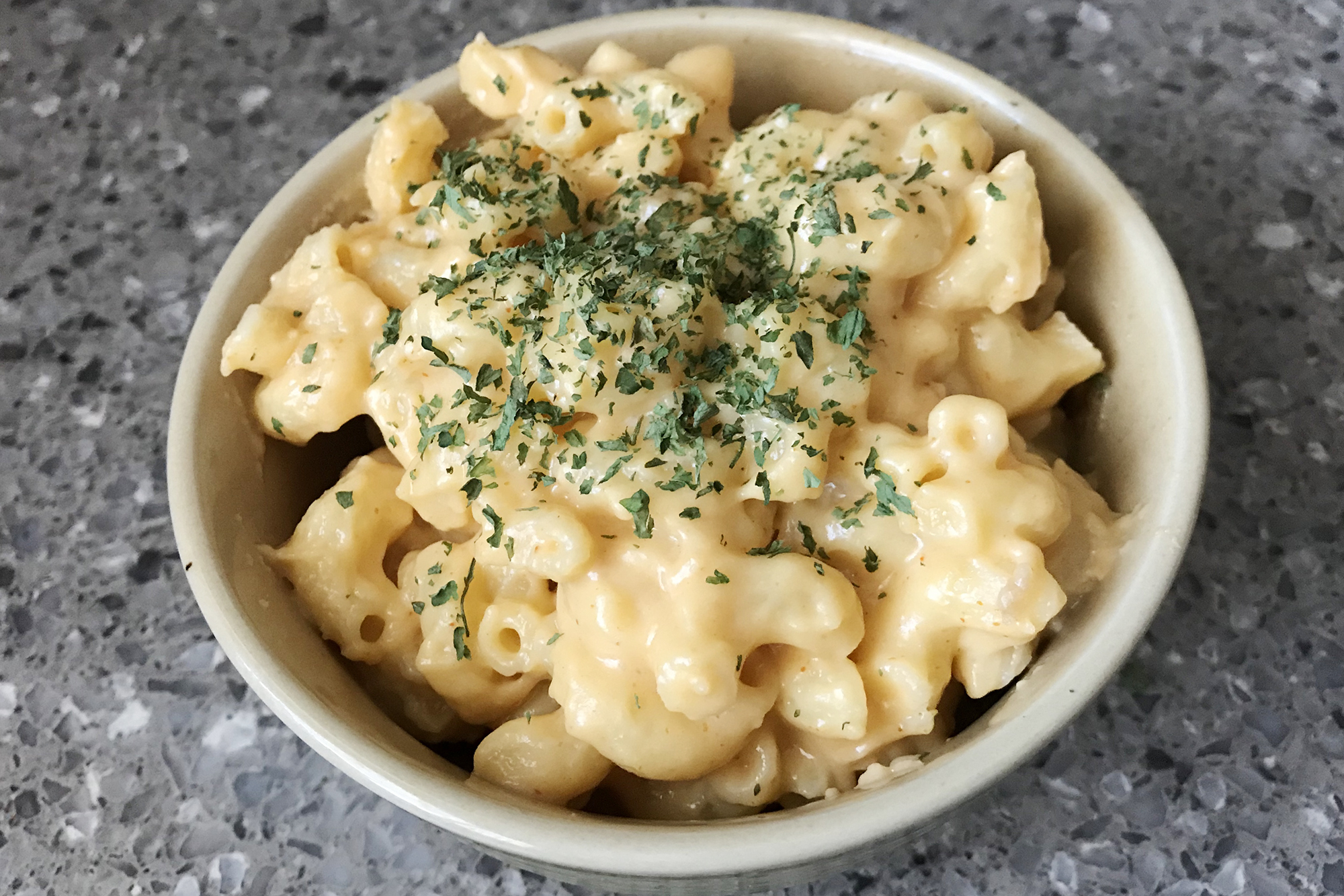 how to make mac n cheese less spicy